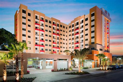 Pet Friendly Hotels in West Palm Beach, FL